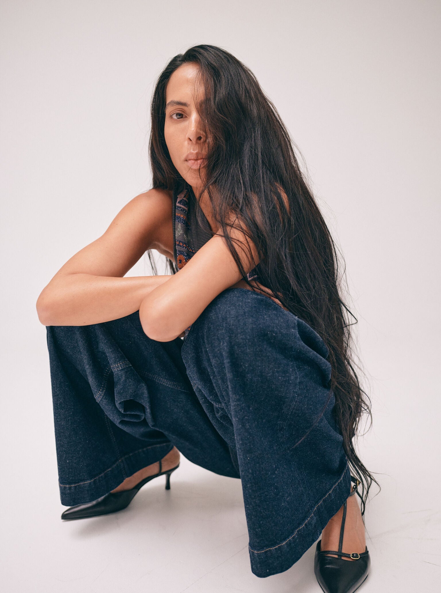 Modelshot / Dark Blue / Detail